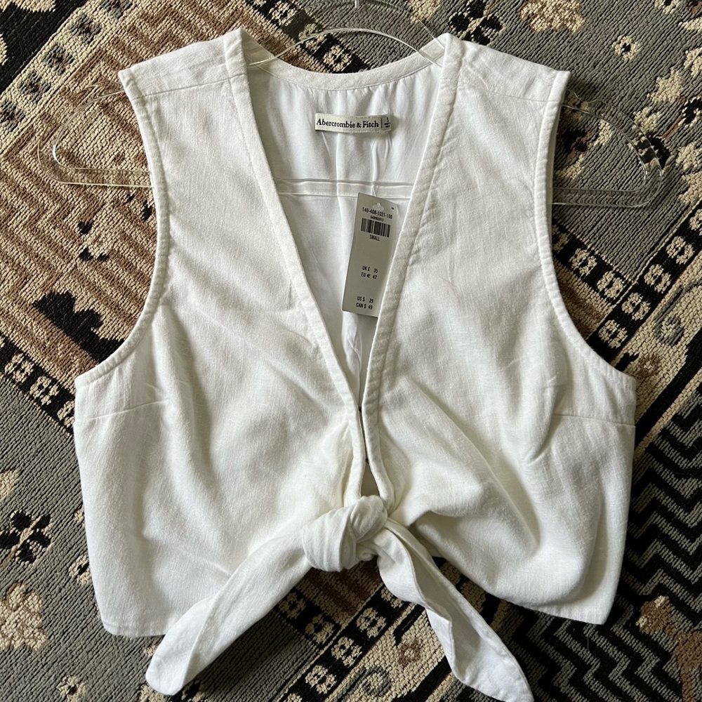 Abercrombie Linen Crop Top